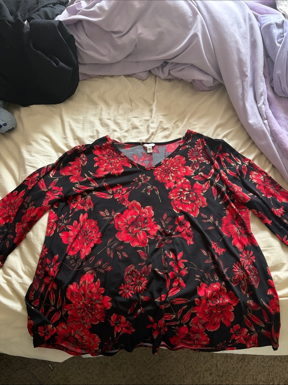 Cato Black & Red Floral V-Neck Women's Top